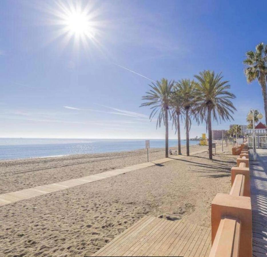 Benalbeach Casa Kito Relax 1ª Linea De Playa Benalmadena Exterior photo