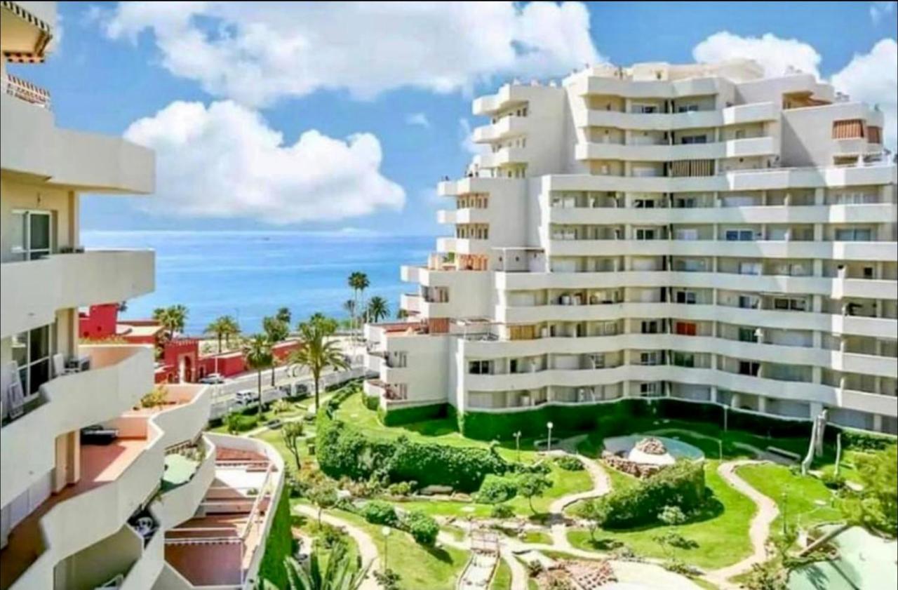 Benalbeach Casa Kito Relax 1ª Linea De Playa Benalmadena Exterior photo